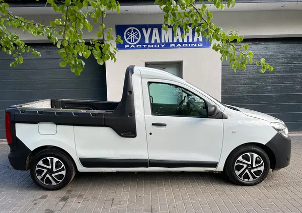 mazowieckie Dacia Dokker cena 43600 przebieg: 116000, rok produkcji 2018 z Lipiany